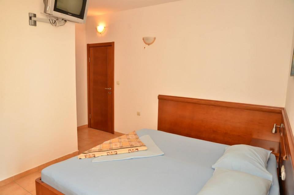Buzuku House Hotel Ulcinj Buitenkant foto