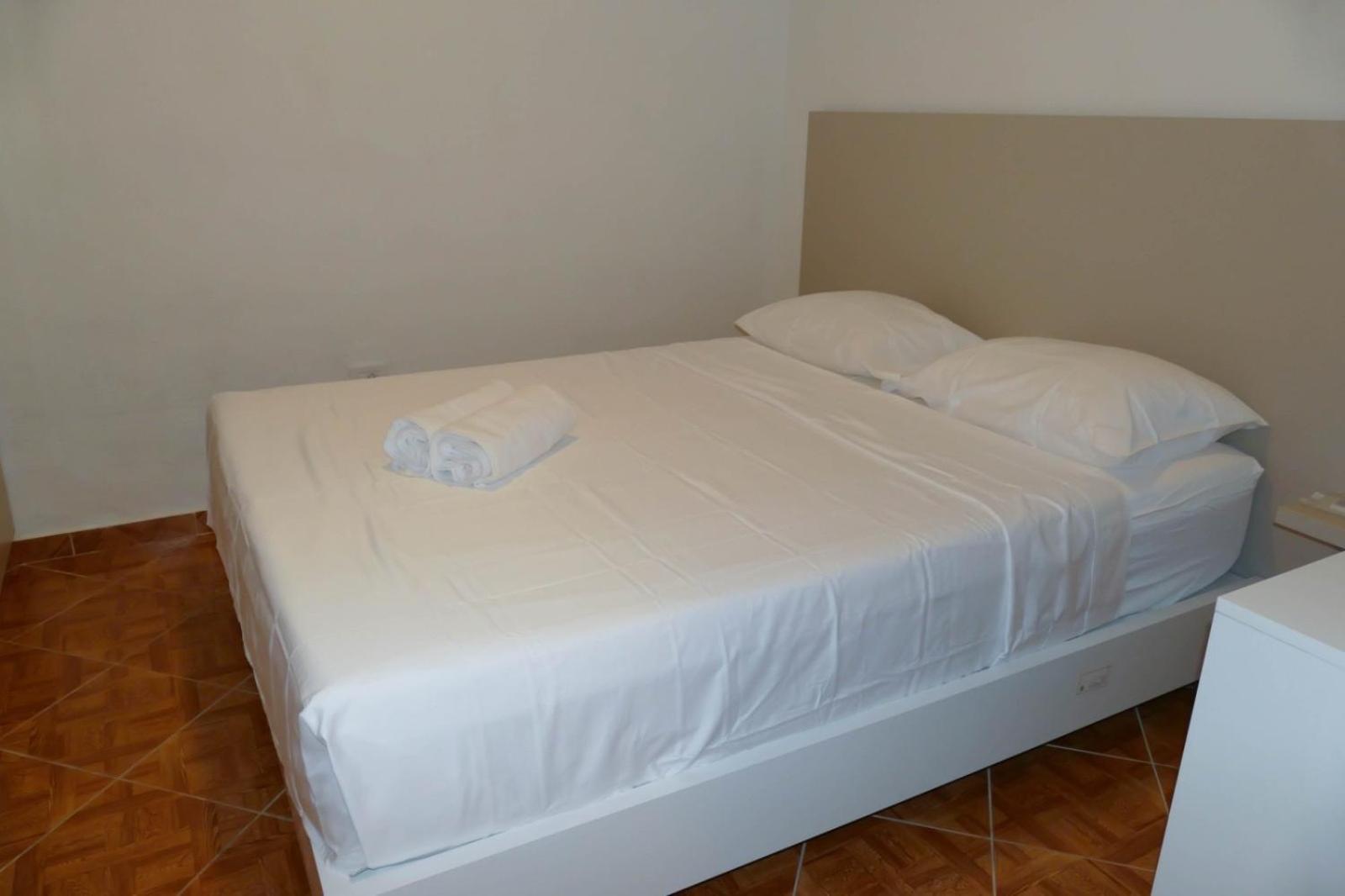 Buzuku House Hotel Ulcinj Buitenkant foto